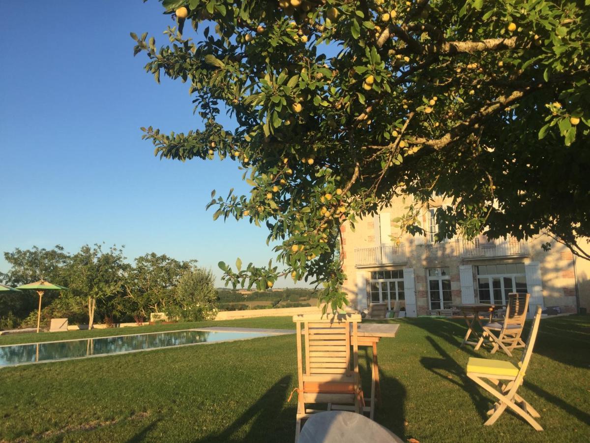B&B La Mirande De Saint-Clar Exteriör bild
