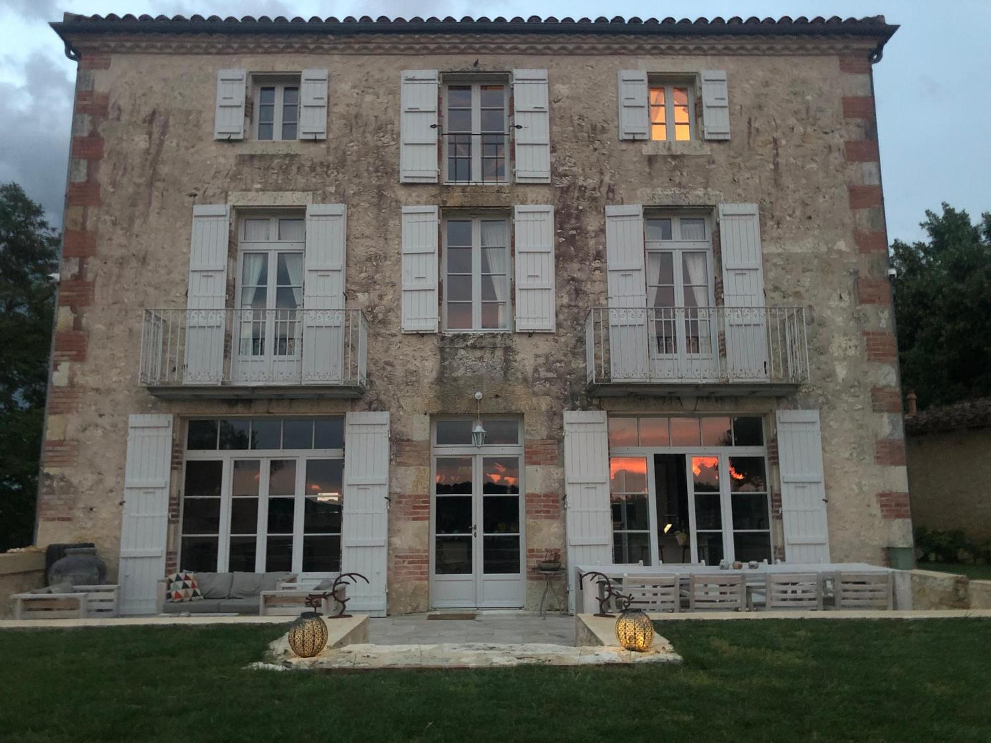 B&B La Mirande De Saint-Clar Exteriör bild
